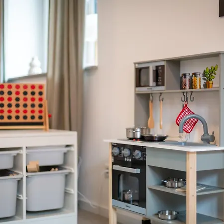 Διαμέρισμα Easyforest 10p Switch Tv 2xapartments